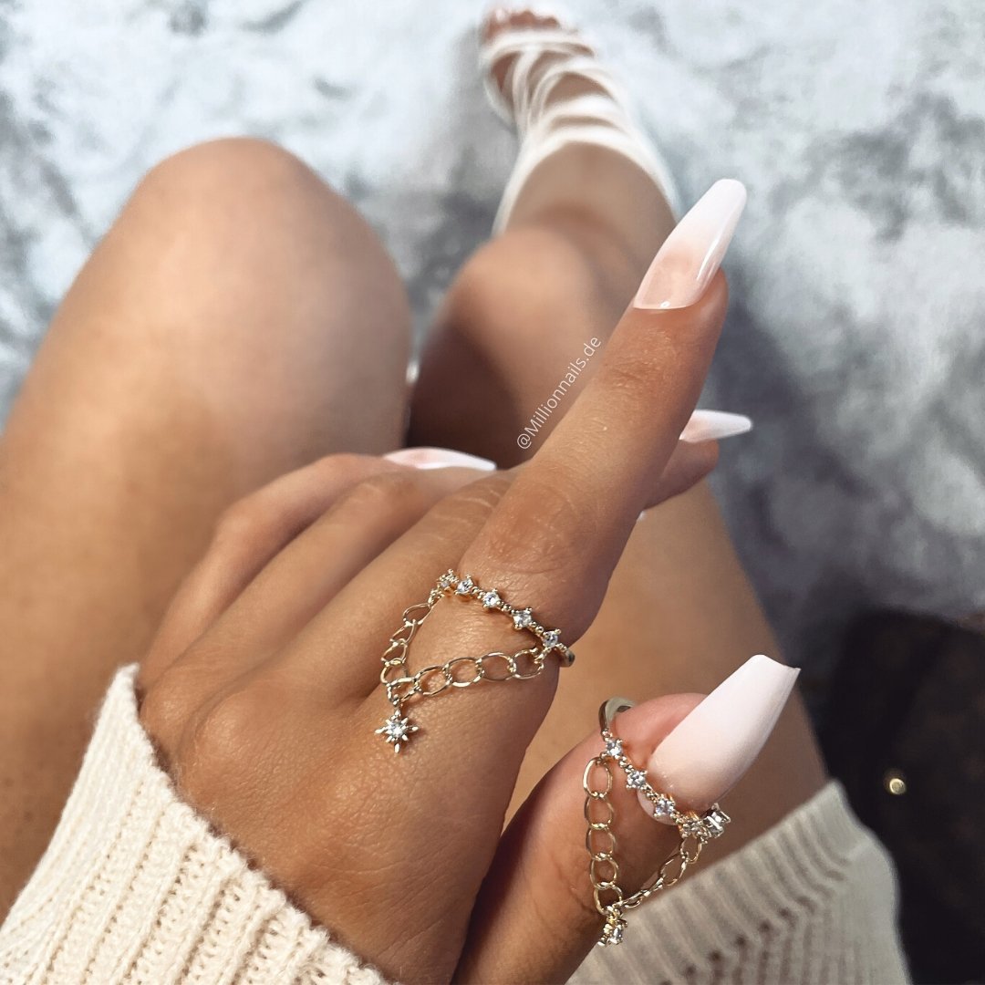 Babe | RING GOLD - Millionnails